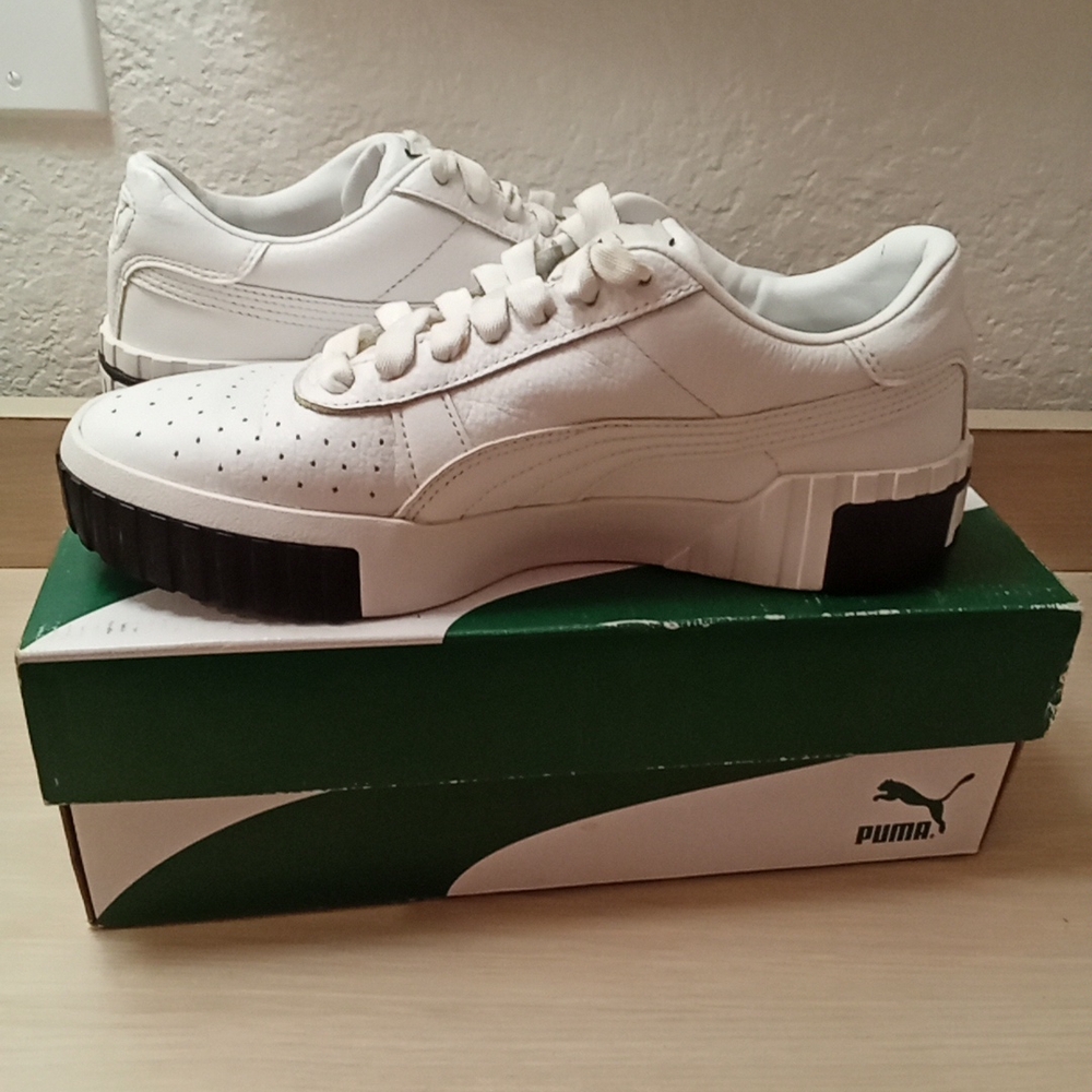 PUMA Cali Woman's White And Black Sneakers - 369155-04 - Size 8.5